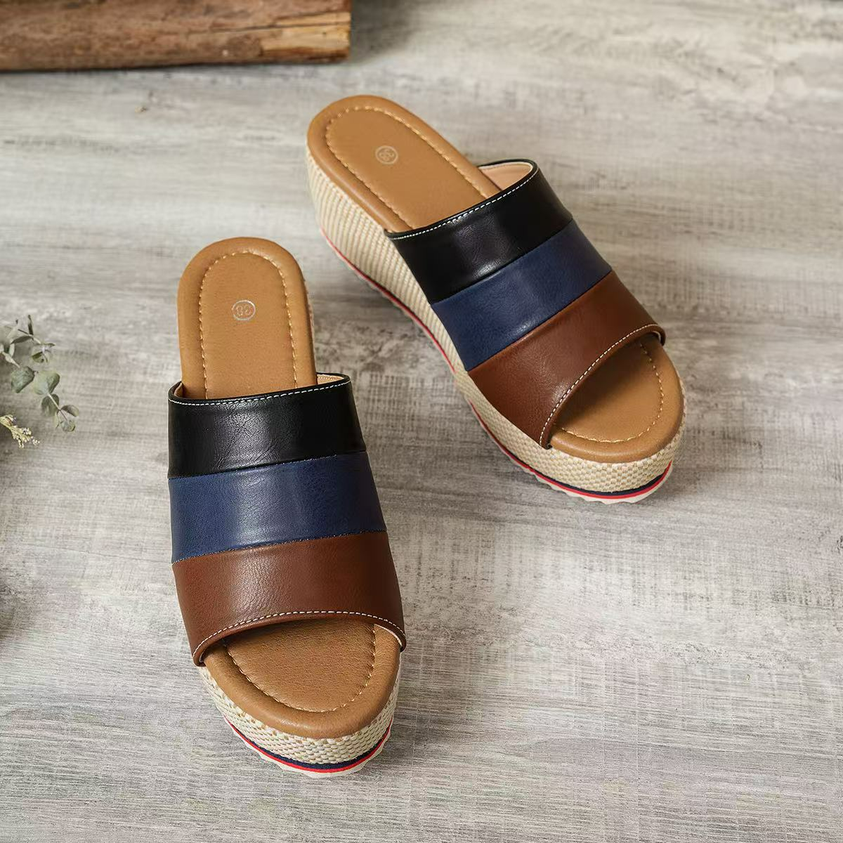 Women's Wedge Sandals with Block Heel ⎜ Comfortable Platform Loafers with Colour Block Design and Straps