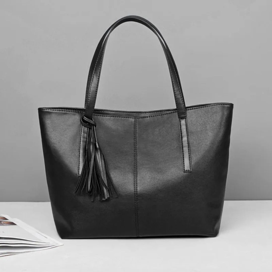 Leather Bag for Women ⎜ Spacious Tote Bag with Tassel Details