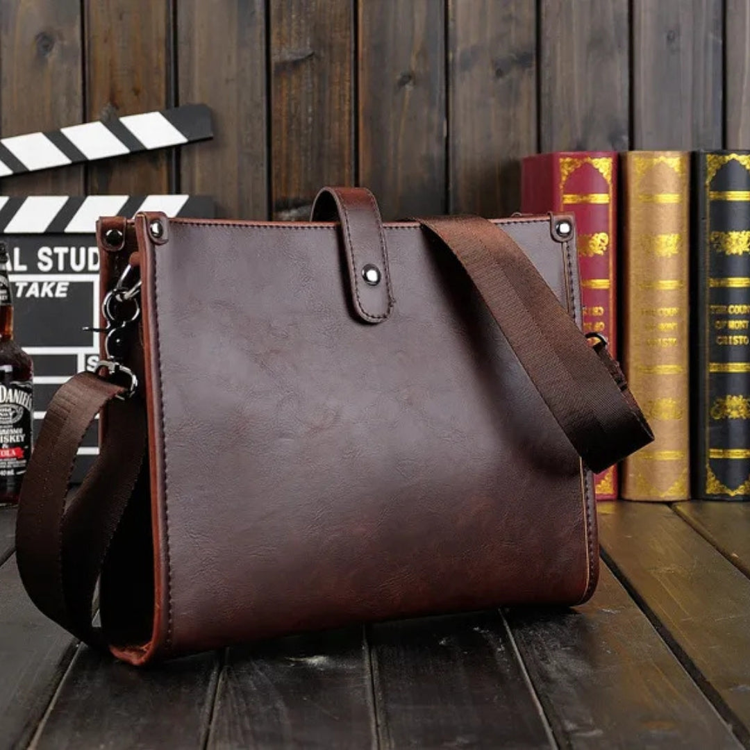 Shoulder Bag for Men ⎜ Retro Shoulder Bag Made of Faux Leather in Landscape Format with Magnetic Fastener