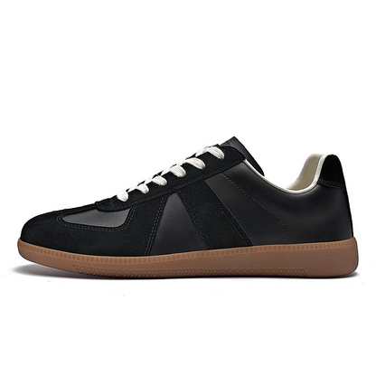 Men's Trainers ⎜ Comfortable Retro Sports Shoes with a Soft Sole and Stylish Design
