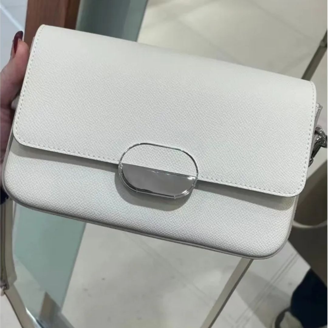 Shoulder Bag for Women ⎜ Elegant Faux Leather Handbag with Clasp