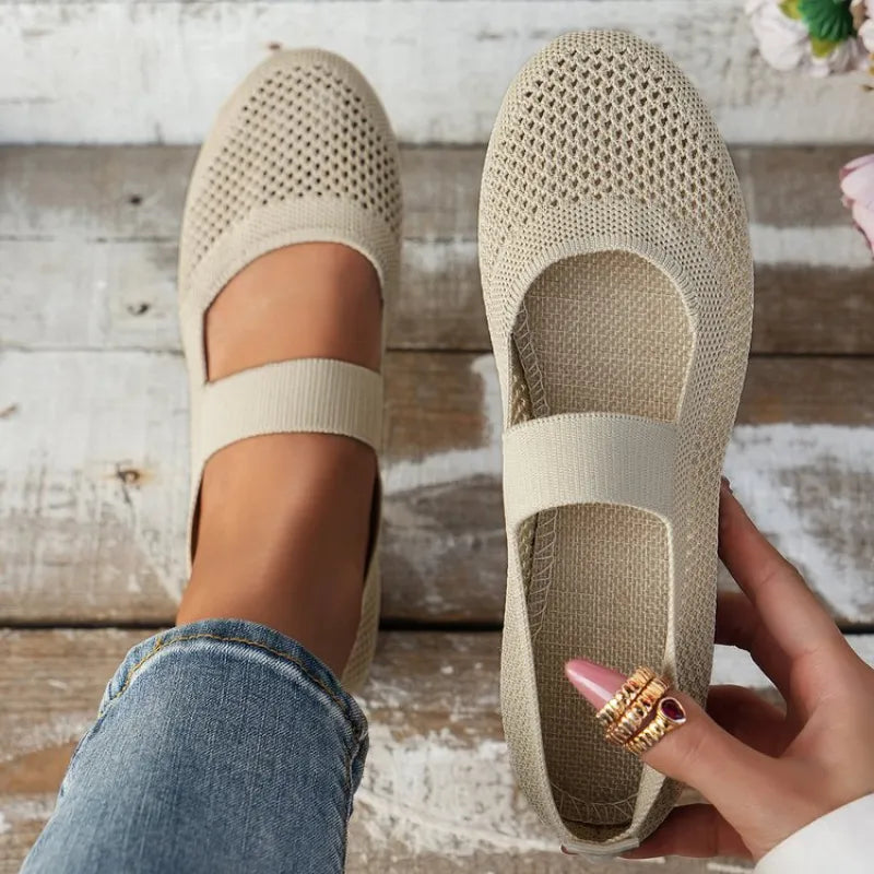 Flat Ballerinas for Women ⎜ Breathable Shoes with Elasticated Strap and Comfortable Feel