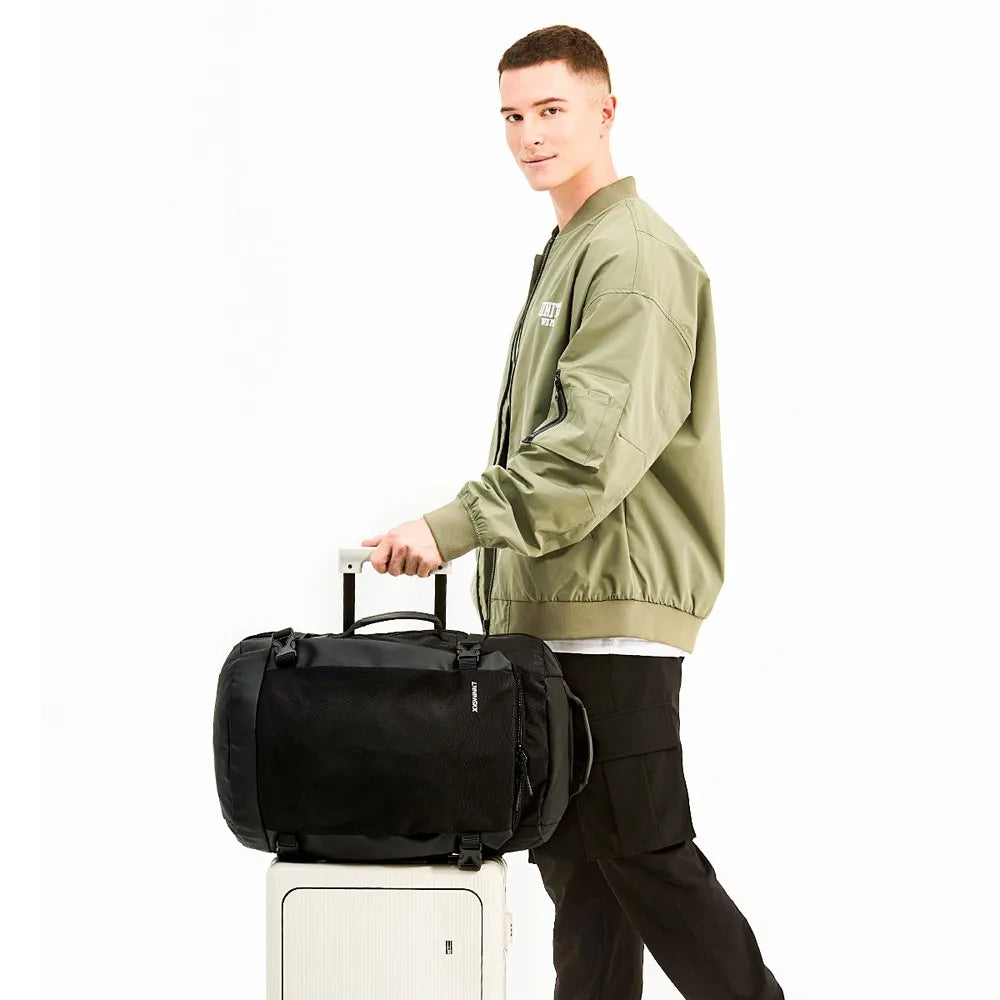 Business Backpack for Men ⎜ Spacious and Practical Backpack for Work and Travelling