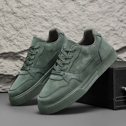 Men's Sneakers ⎜ Comfortable Casual Shoes in Suede for Spring and Autumn