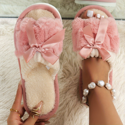 Ladies Plush Slippers with Bow Design ⎜ Comfortable Indoor Slippers with Soft Lining