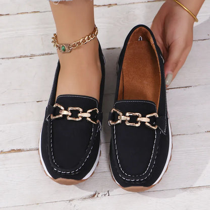 Comfortable Women's Loafers ⎜ Flat Shoes with Metal Chain and Comfortable Sole for Everyday Wear and Leisure
