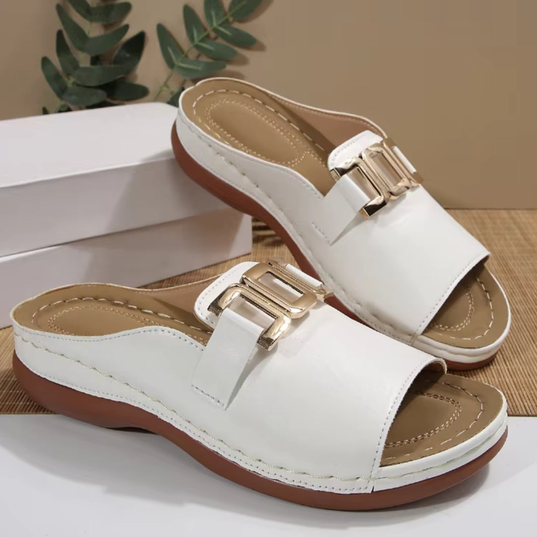 Platform Loafers for Women ⎜ Fashionable Wedges with a Chain Design and Thick Heel for Summer