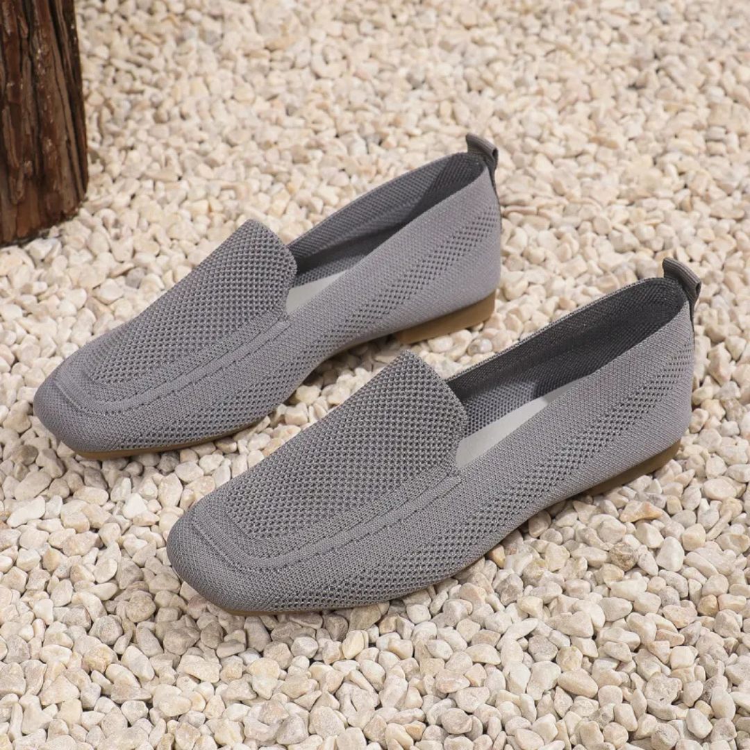 Loafers for Women ⎜ Comfortable Flats Made From Breathable Fabric with a Modern Design and Flat Sole