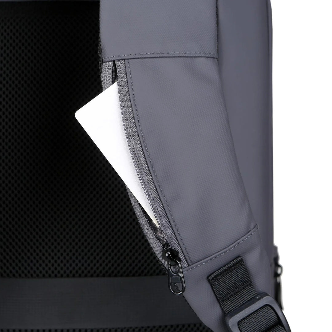 Business Backpack ⎜ Laptop Carrier with Practical Storage Space