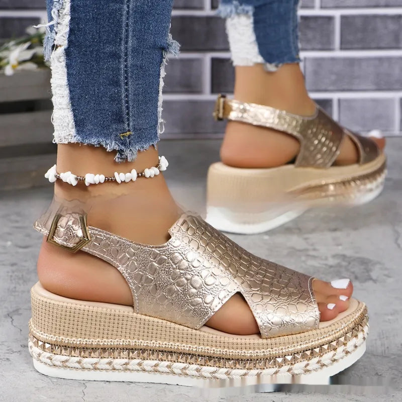 Women's Platform Sandals ⎜ Fashionable Summer Shoes with Crocodile Look and Adjustable Buckle