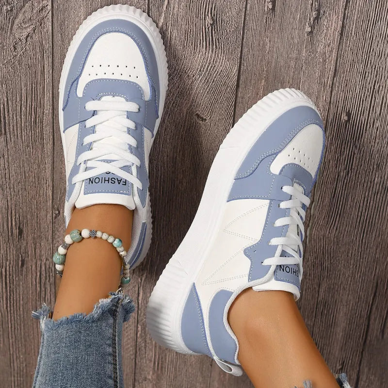 Sporty Trainers for Women ⎜ Lightweight Shoes with a Thick Sole for Comfort and Style