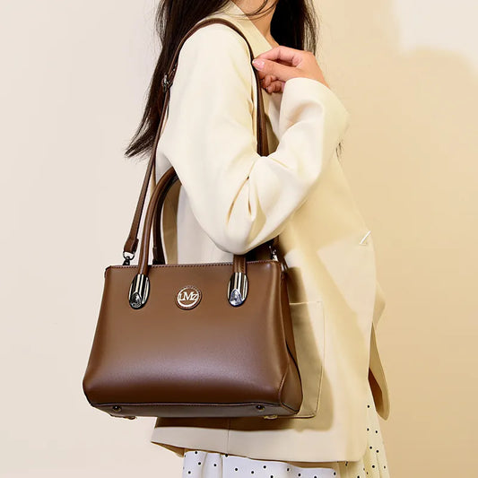 Women's Handbag ⎜ Stylish Shoulder Bag with Adjustable Strap and Elegant Design