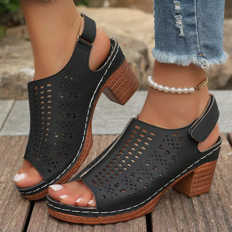 Women's Sandals with a Block Heel ⎜ Comfortable Retro - Style Summer Shoes with Cut - Outs and an Open Toe