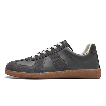 Men's Trainers ⎜ Comfortable Retro Sports Shoes with a Soft Sole and Stylish Design
