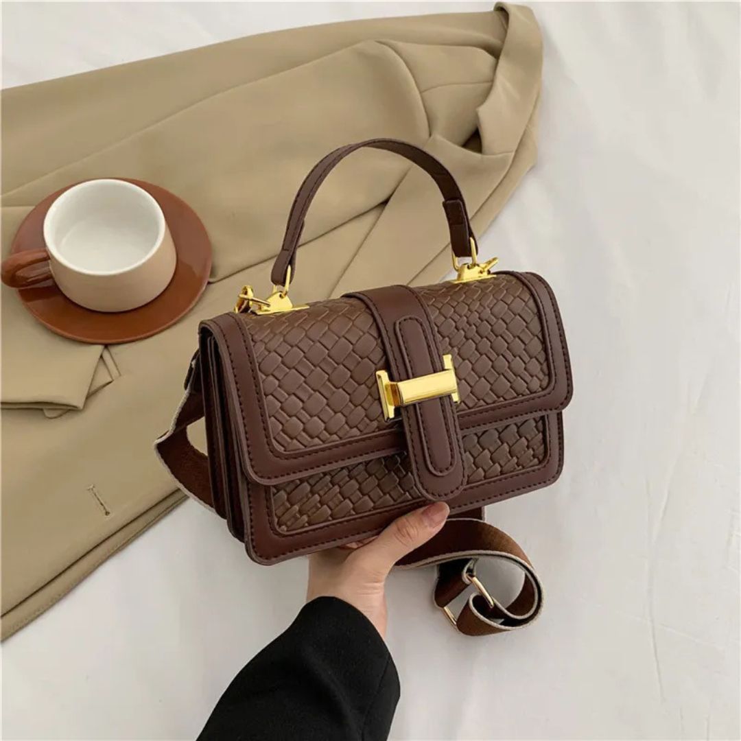 Woven Shoulder Bag for Women ⎜ Small Bag with Braided Design and Practical Fastening
