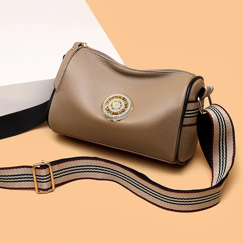 Shoulder Bag for Women ⎜ Fashionable Shoulder Bag with Wide Shoulder Strap and Elegant Embellishment