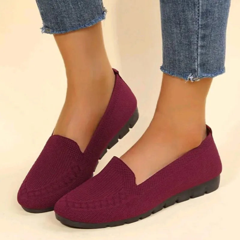 Flat Mesh Loafers for Women ⎜ Comfortable Shoes with a Round Toe Area for Everyday Wear and Comfort