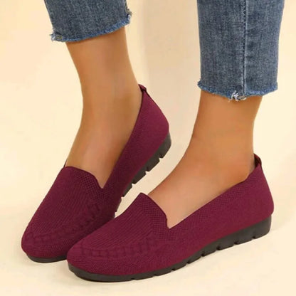 Flat Mesh Loafers for Women ⎜ Comfortable Shoes with a Round Toe Area for Everyday Wear and Comfort