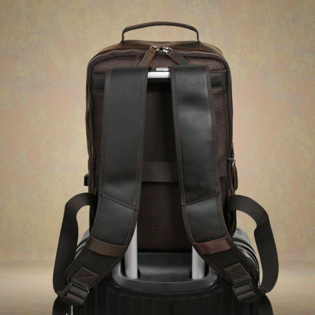 Leather Backpack for Men ⎜ Stylish Design with Generous Storage Space for Travelling and Leisure