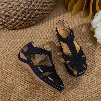 Women's Casual Sandals ⎜ Non - Slip with Soft , Lightweight Sole and Retro Design for Everyday Wear & Leisure