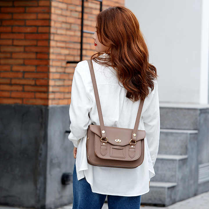 Classic Shoulder Bag for Women ⎜ Fashionable Cambridge - Style Shoulder Bag with Practical Fasteners