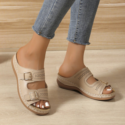Comfort Sandals for Women ⎜ Lightweight Mules with Buckles and Wedge Sole for Everyday Wear and Leisure