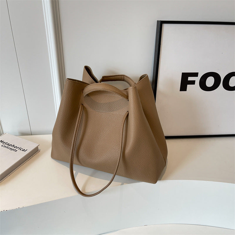 Women's Bag ⎜ Large  Practical Shoulder Bag for Everyday Use