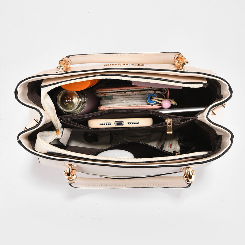 Elegant Handbag for Women ⎜ Fashionable Bag in a Minimalist Style with Golden Details