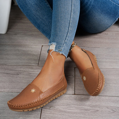 Loafers for Women ⎜ Comfortable Leather Flats with Decorative Stitching and Jewellery Appliqué