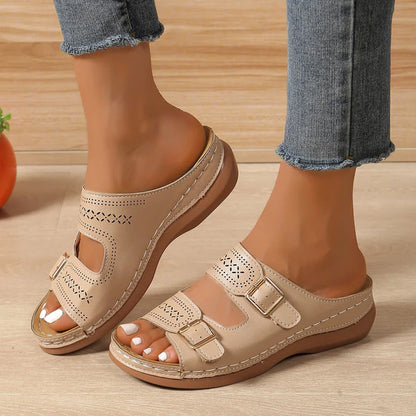 Comfort Sandals for Women ⎜ Lightweight Mules with Buckles and Wedge Sole for Everyday Wear and Leisure