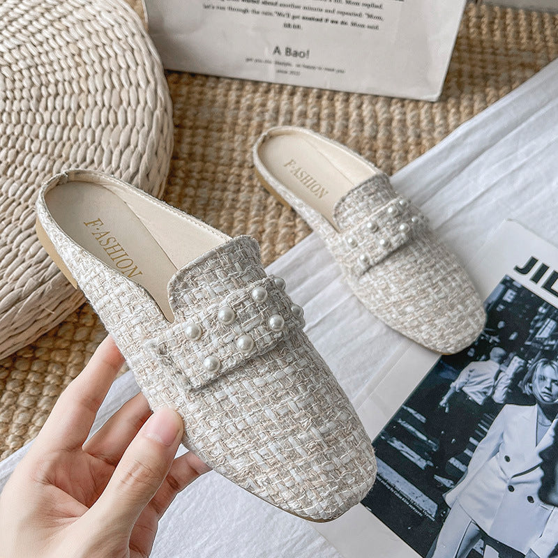 Elegant Flat Sandals for Women ⎜ Comfortable Shoes with Pearl Details for Stylish Casual Looks