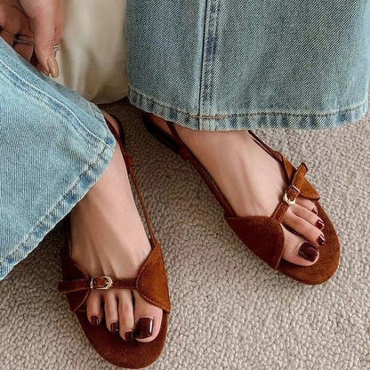 Flat Sandals for Women ⎜ Comfortable Summer Shoes with a Round Toe and Adjustable Strap