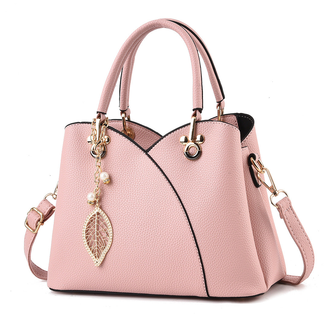 Elegant Handbag for Women ⎜ Stylish Shoulder Bag with Leaf Pendant and Practical Design