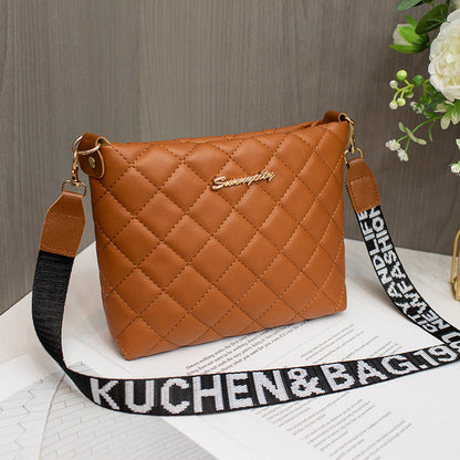 Small Shoulder Bag for Women ⎜ Fashionable Crossbody Bag with Quilted Design and Eye - Catching Shoulder Strap