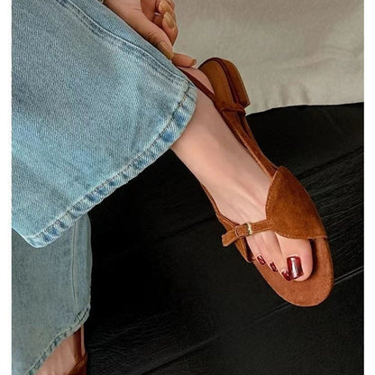 Flat Sandals for Women ⎜ Comfortable Summer Shoes with a Round Toe and Adjustable Strap