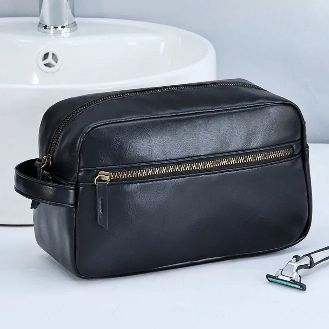 Leather Toiletry Bag for Men ⎜ Large Travel Bag with Practical Compartments and Robust Zip