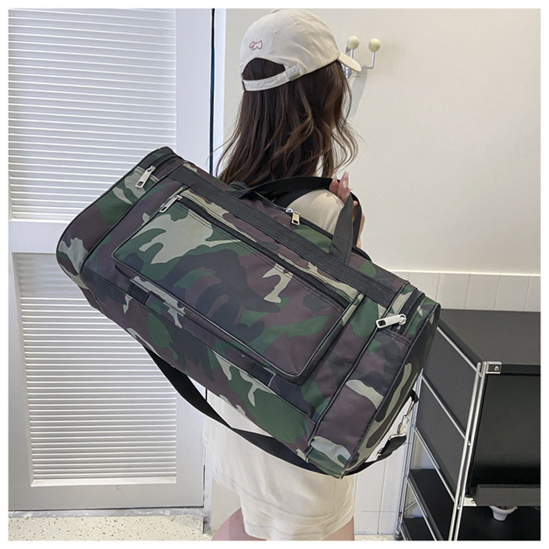 Multifunctional Travel Bag ⎜ Large Capacity in a Modern Camouflage Design with Practical Compartments