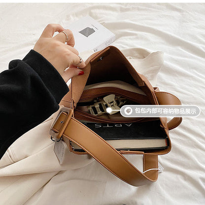 Crossbody Bucket Bag for Women ⎜ Simple Design with Adjustable Shoulder Strap and Practical Interior