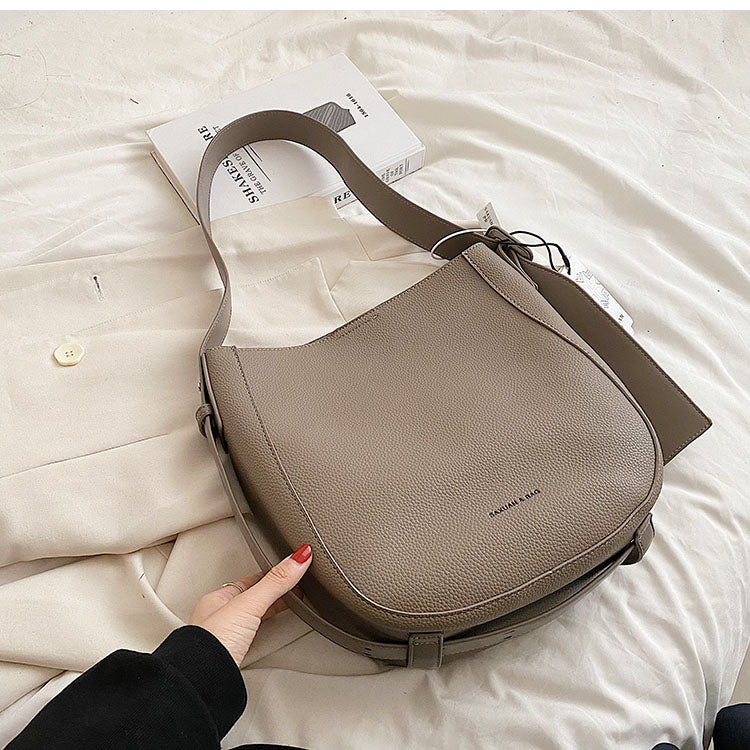 Crossbody Bucket Bag for Women ⎜ Simple Design with Adjustable Shoulder Strap and Practical Interior