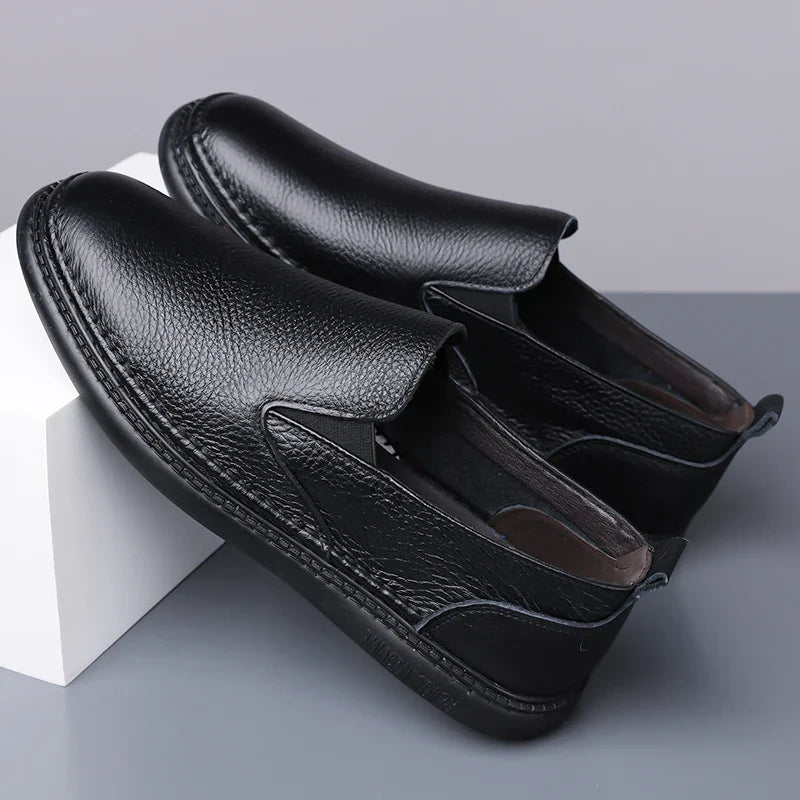 Men's Slip - on Shoes ⎜ Comfortable Leather Shoes in a Modern Design for Everyday Wear