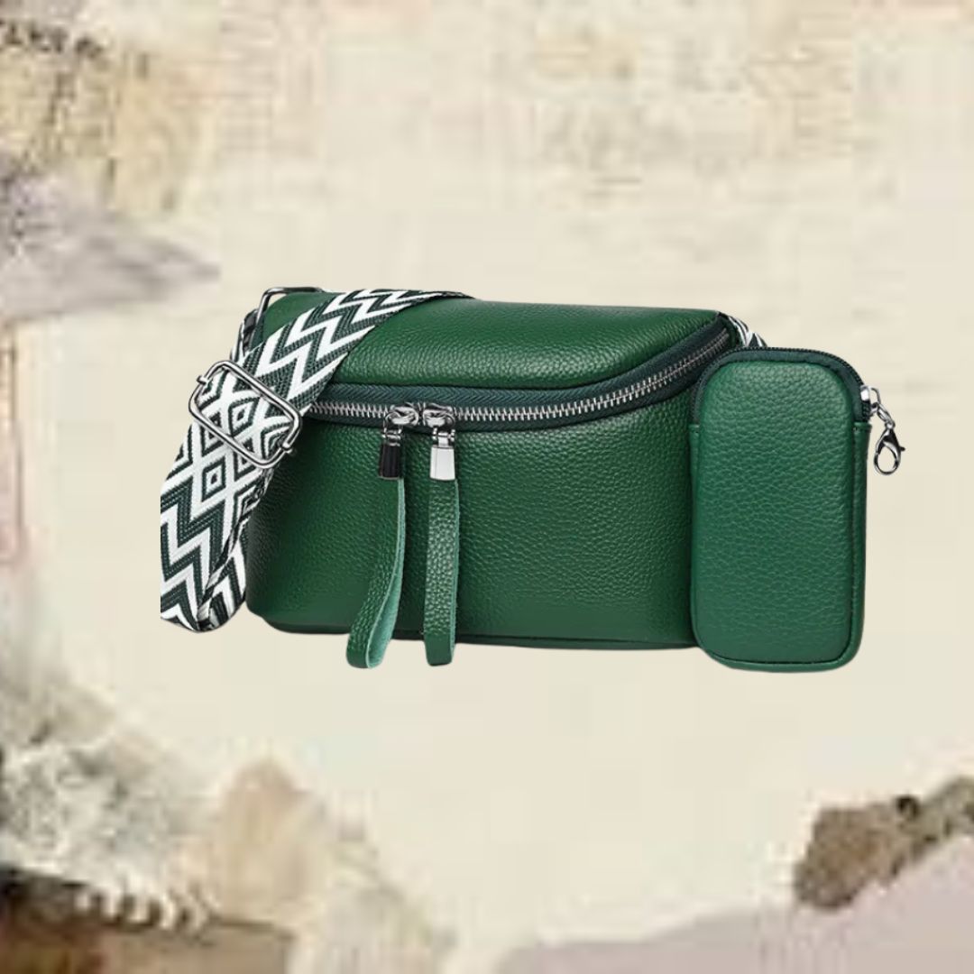 Leather Shoulder Bag ⎜ Practical Design with Adjustable Shoulder Strap and Pouch