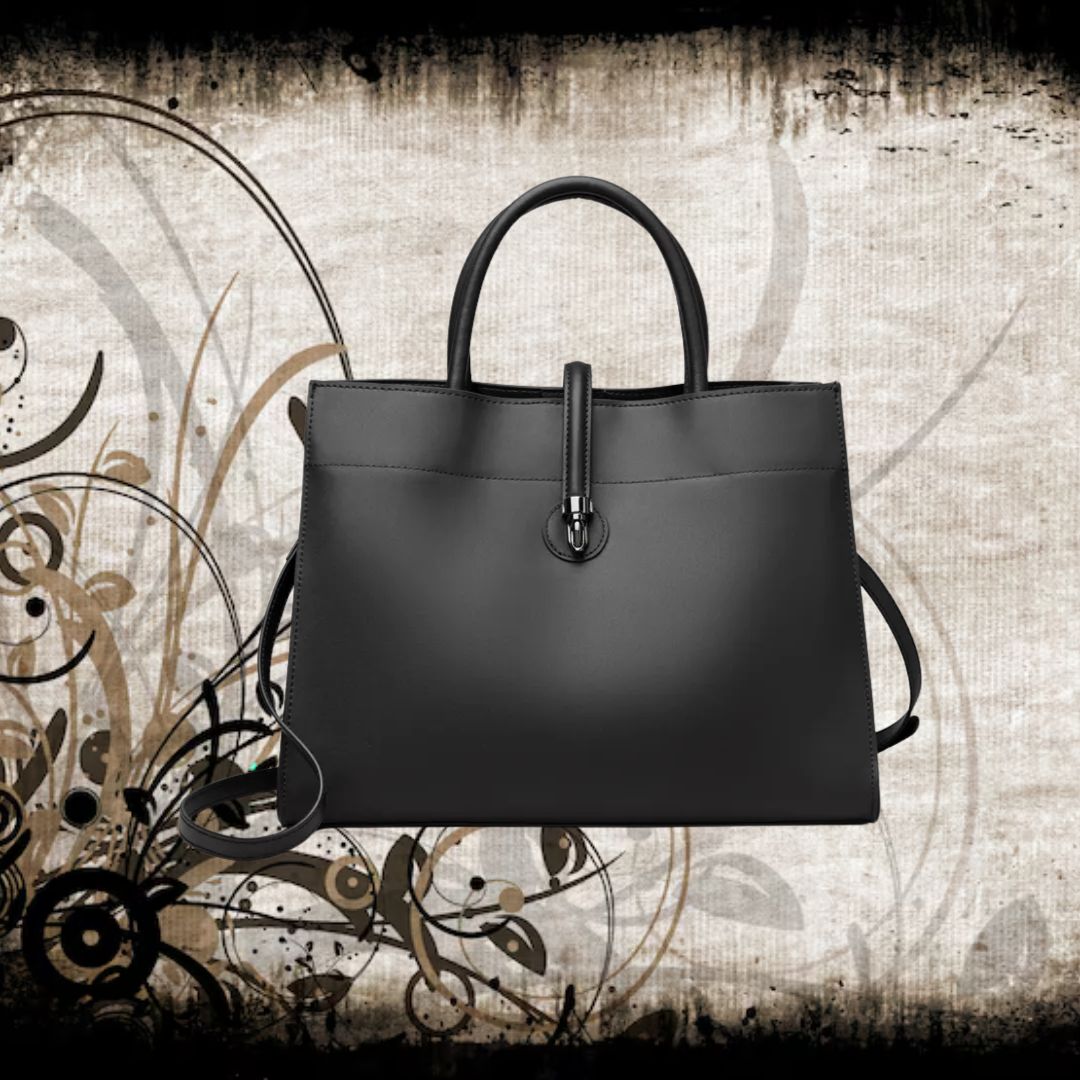 Leather Handbag with Shoulder Strap ⎜ Classic Design and Generous Storage Space for Everyday Use