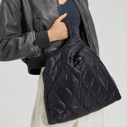 Large Nylon Shopper Bag ⎜ Soft Quilted Look and Plenty of Storage Space for Everyday Use
