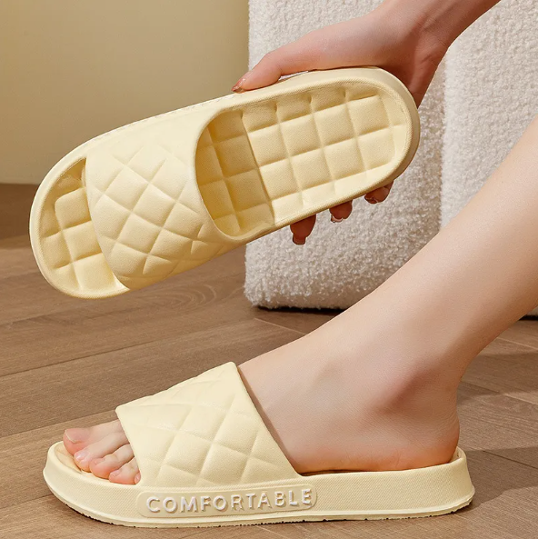 Men's Slippers for Summer ⎜ Comfortable Bathing Shoes with Soft , Non - Slip Sole Design