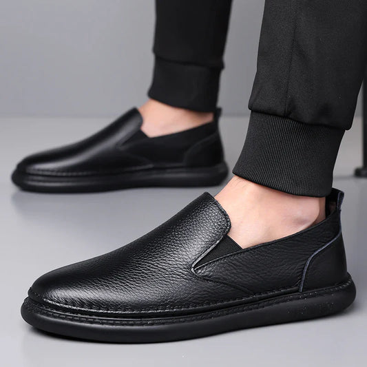 Men's Slip - on Shoes ⎜ Comfortable Leather Shoes in a Modern Design for Everyday Wear