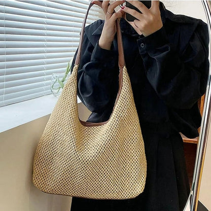 Beach Bag ⎜ Large Practical Shopper Bag Made of Woven Straw with Additional Pouch