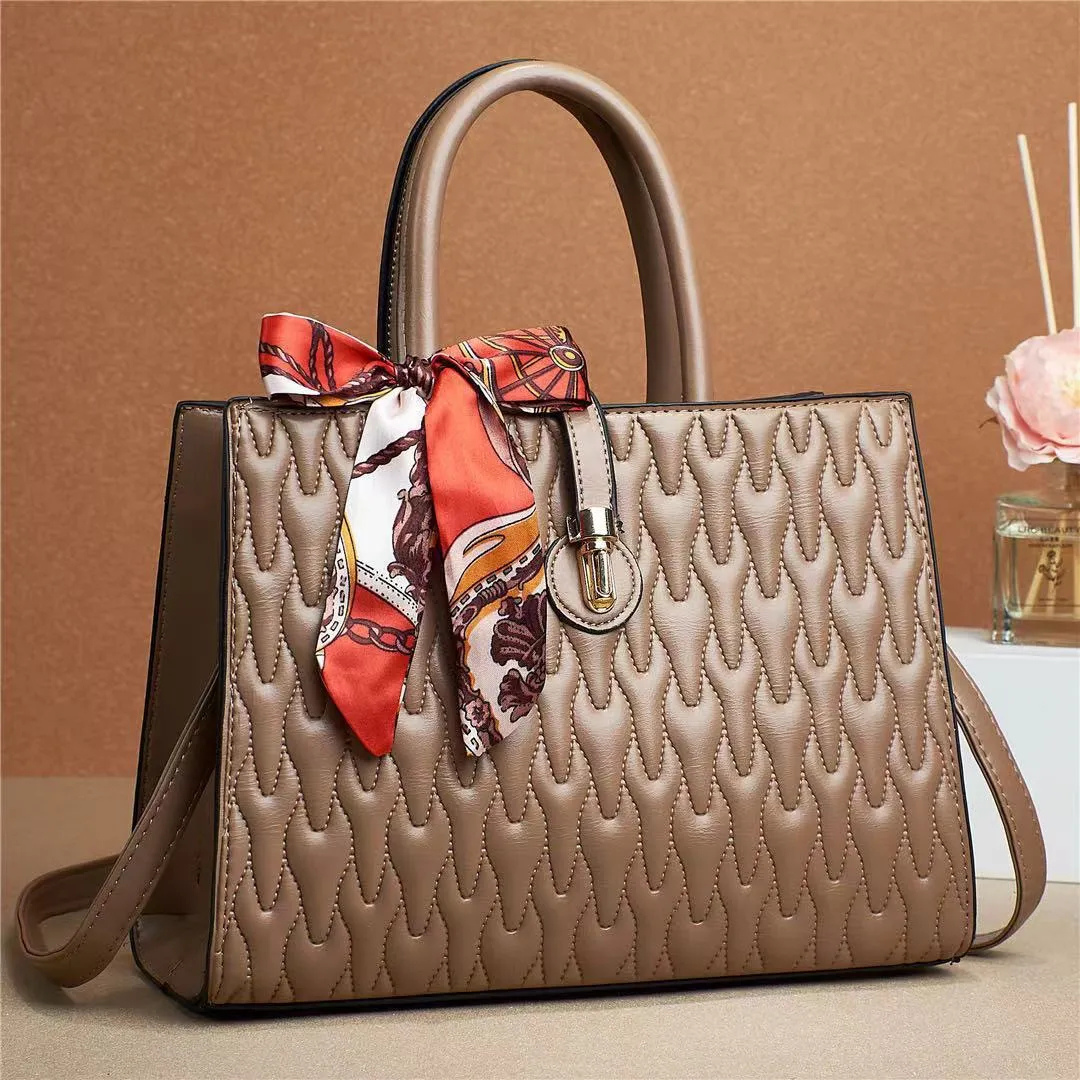 Shoulder Bag for Women ⎜ Elegant Leather Handbag with Silk Scarf and Stylish Design