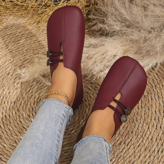 Slippers for Women ⎜ Comfortable Flats with Decorative Buttons and Classic Design