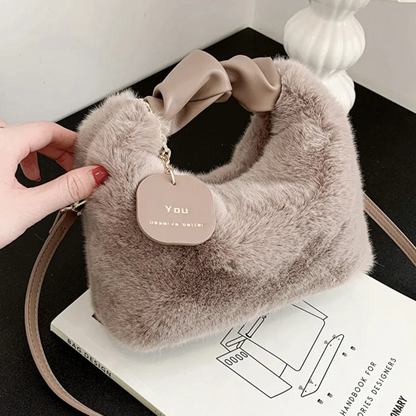 Plush Bag for Women ⎜ Cosy Winter Tote Bag