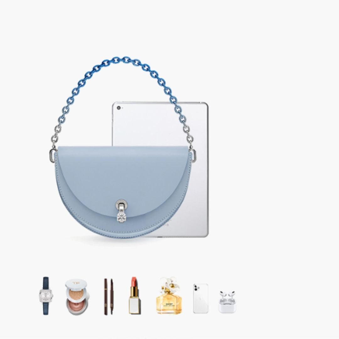 Shoulder Bag for Women ⎜ Stylish Handbag with Diamante Fastening and Chain Strap